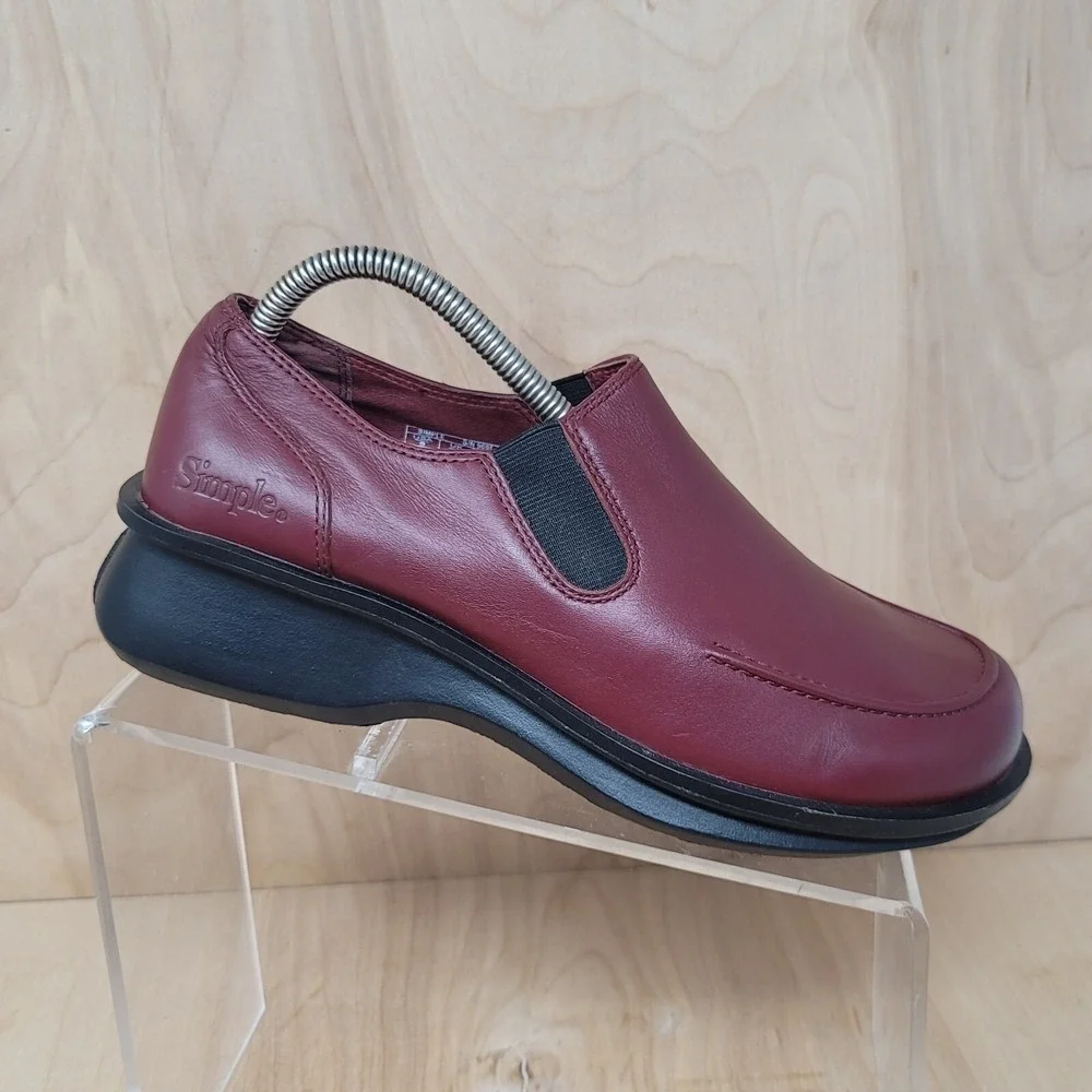 SIMPLE Womens Loafers Sz 9 M Burgundy Leather Casual Slip On Shoes